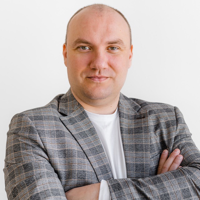 <strong>Тарас Меняйкин</strong><br><strong>Эксперт по инвестициям,</strong><br><strong>Коммерческий директор Zapusk.tech</strong><br>